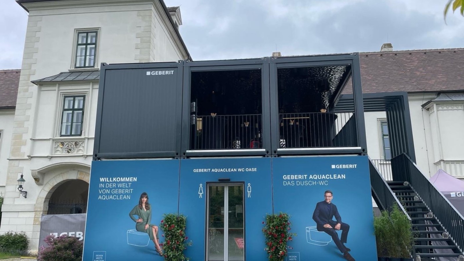 Geberit WC Oase im Schlosspark (c) Geberit Geberit WC Oase im Schlosspark (c) Geberit