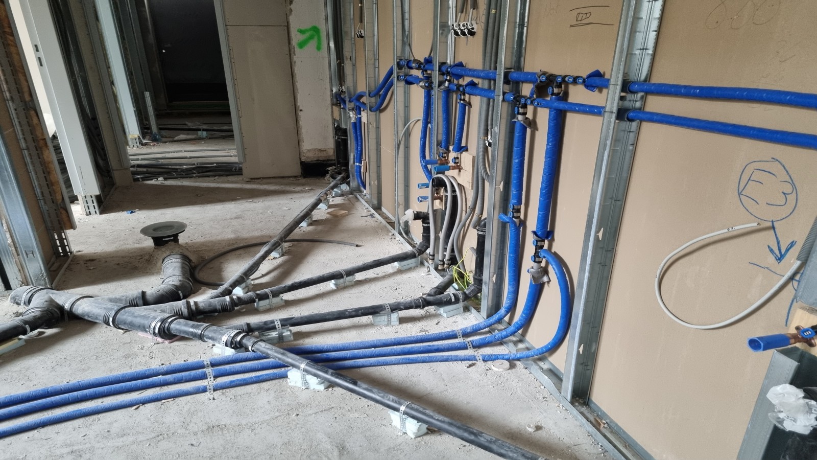 Wohnhausanlage mit Geberit FlowFit Wohnhausanlage mit Geberit FlowFit