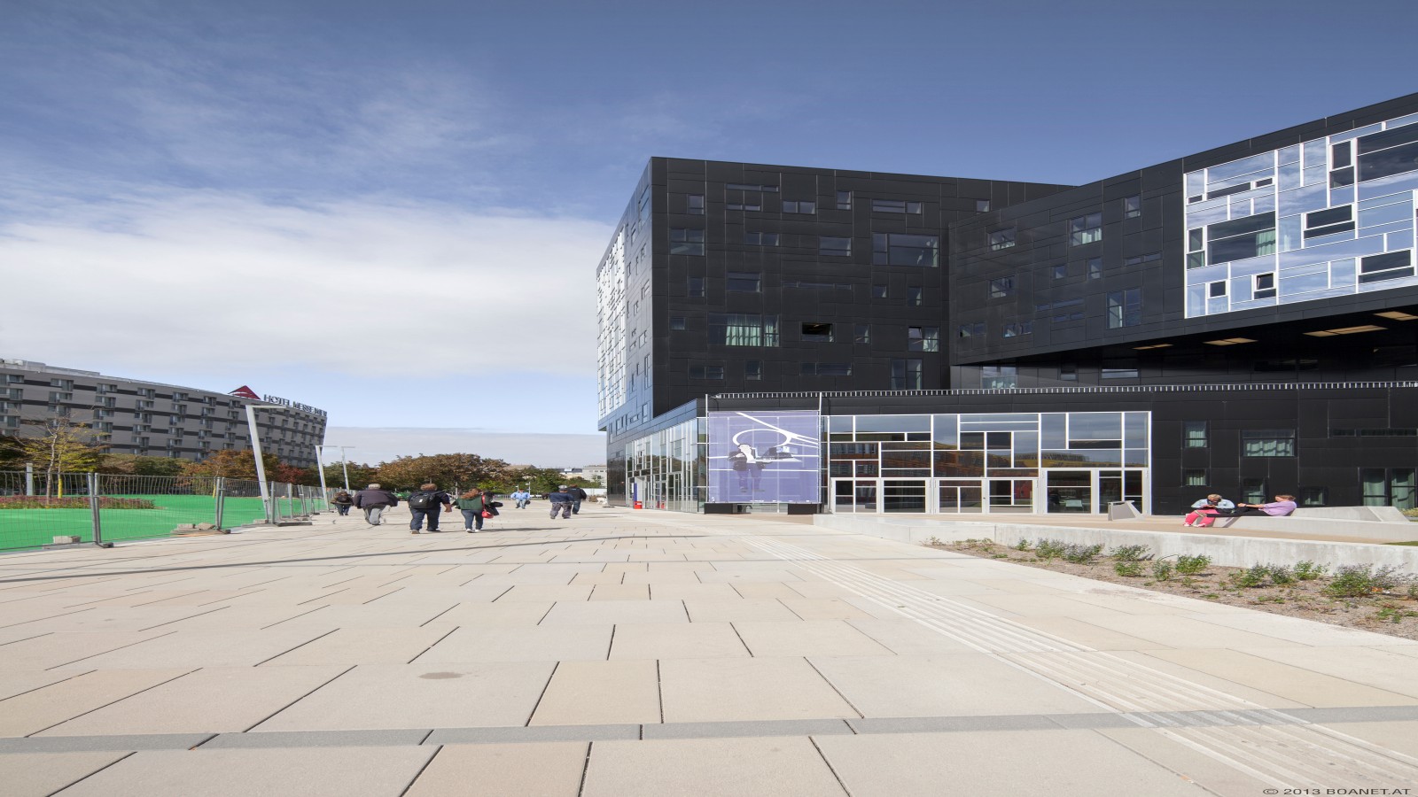 Library & Learning Center Library & Learning Center