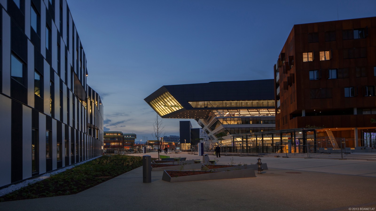 Blick in den neuen Campus Blick in den neuen Campus