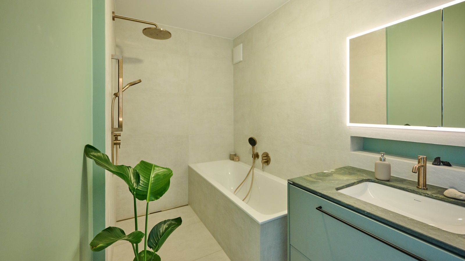 Badezimmer Lizz Görgl (c) Wirlphoto