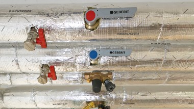 Installations- und Versorgungssysteme von Geberit Installations- und Versorgungssysteme von Geberit