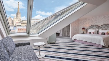 Von der Grand Royal Suite im Leo Grand Hotel hat man einen Ausblick auf den Stephansdom. (c) Werner Streitfelder