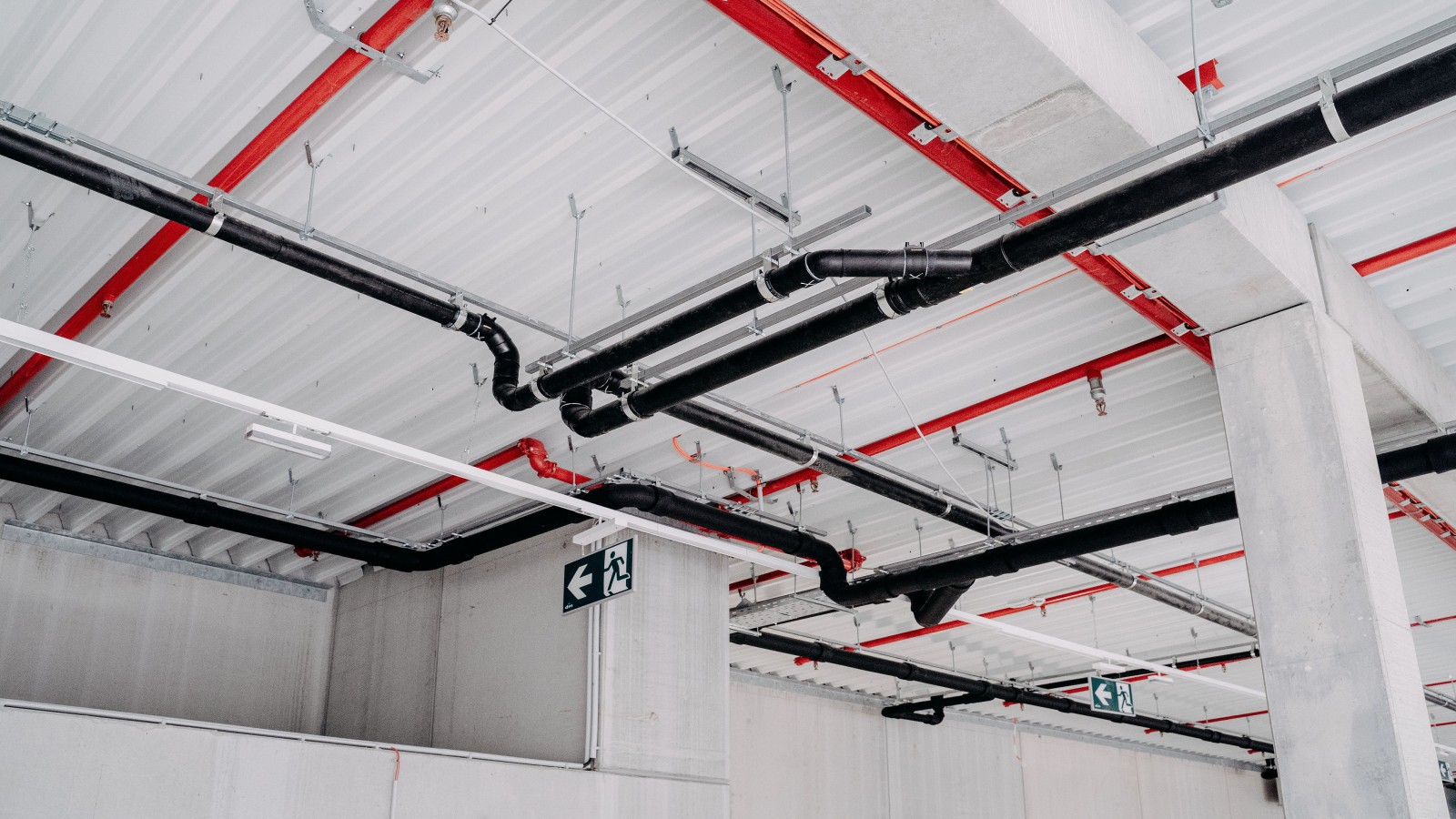 Verbaute Geberit Produkte im XXXLutz Lager