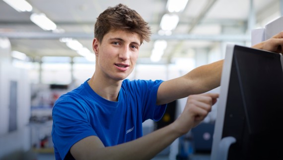 Information zur Lehre Kunststoffverfahrenstechnik Information zur Lehre Kunststoffverfahrenstechnik