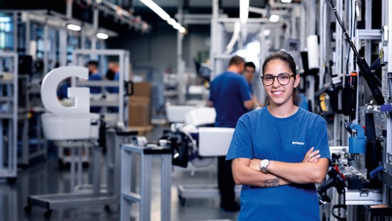 Doppellehre Kunststoffverfahrens- und Werkzeugbautechnik bei Geberit in Pottenbrunn Doppellehre Kunststoffverfahrens- und Werkzeugbautechnik bei Geberit in Pottenbrunn
