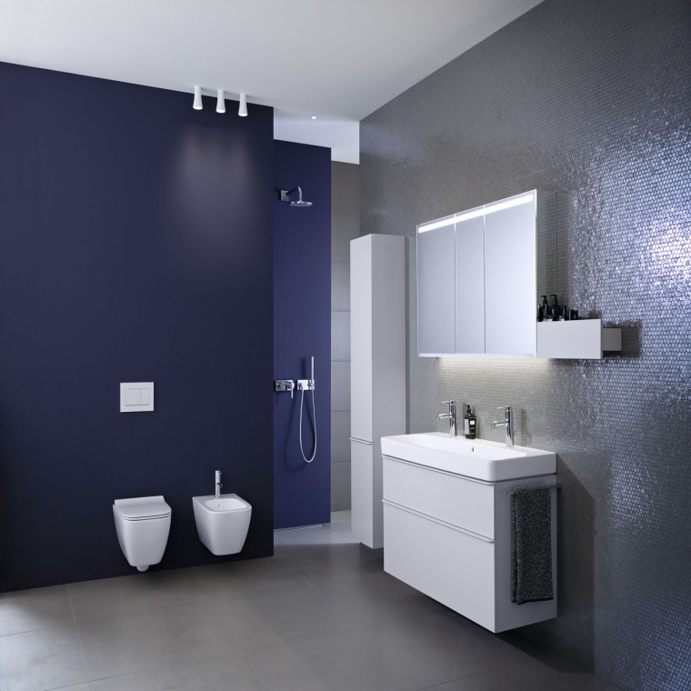Badezimmer mit Geberit Smyle WC und Waschtisch Badezimmer mit Geberit Smyle WC und Waschtisch
