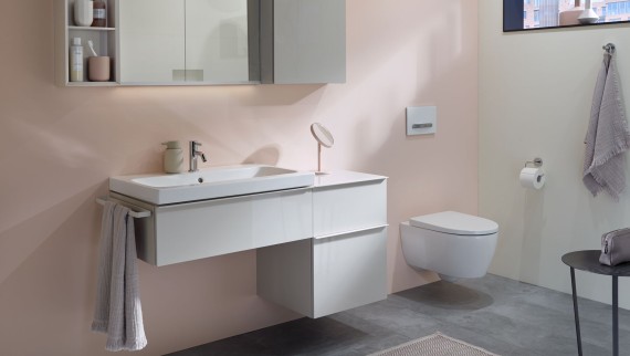 Mittelgrosses Geberit iCon Badezimmer Mittelgrosses Geberit iCon Badezimmer