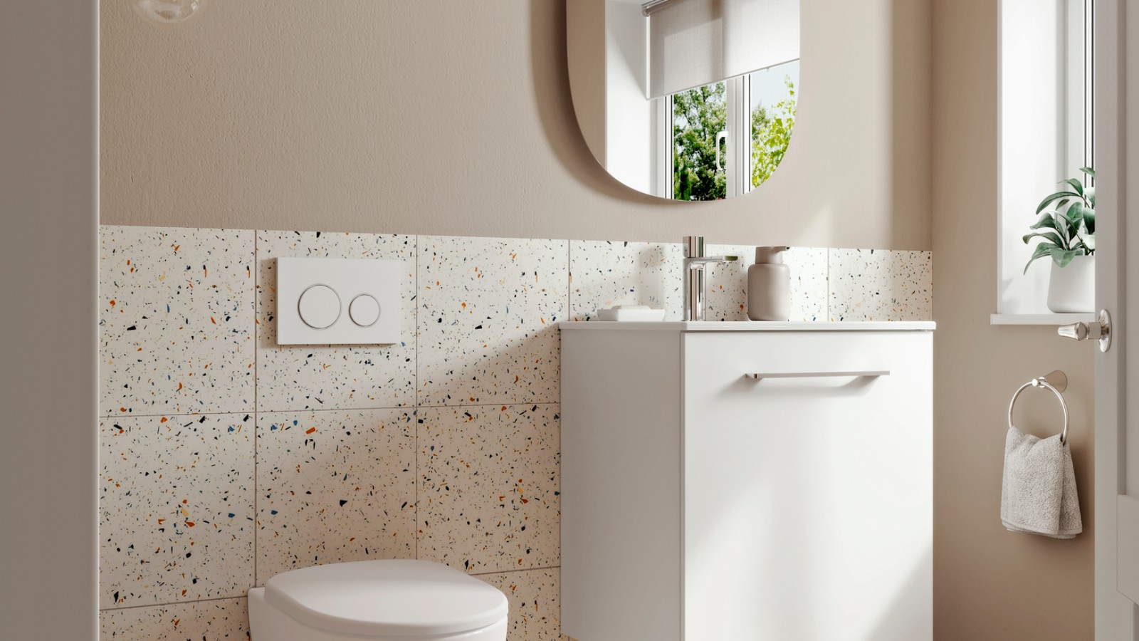 Kleines Geberit Selnova Bad mit wandhängendem WC und Waschplatz Kleines Geberit Selnova Bad mit wandhängendem WC und Waschplatz