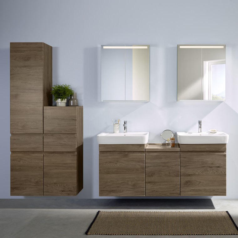 Geberit Renova Plan Waschtischunterschrank mit Seitenschränken und Hochschrank Geberit Renova Plan Waschtischunterschrank mit Seitenschränken und Hochschrank
