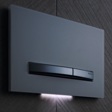 Geberit Sigma50 Betätigungsplatte mit DuoFresh und Orientierungslicht (© Geberit) Geberit Sigma50 Betätigungsplatte mit DuoFresh und Orientierungslicht (© Geberit)