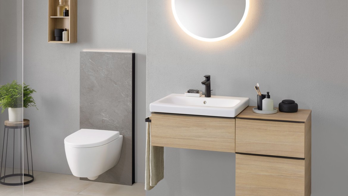 Geberit Option Lichtspiegel rund, Geberit Sanitärmodul Monolith Plus und Geberit iCon Waschtisch. (c) Geberit