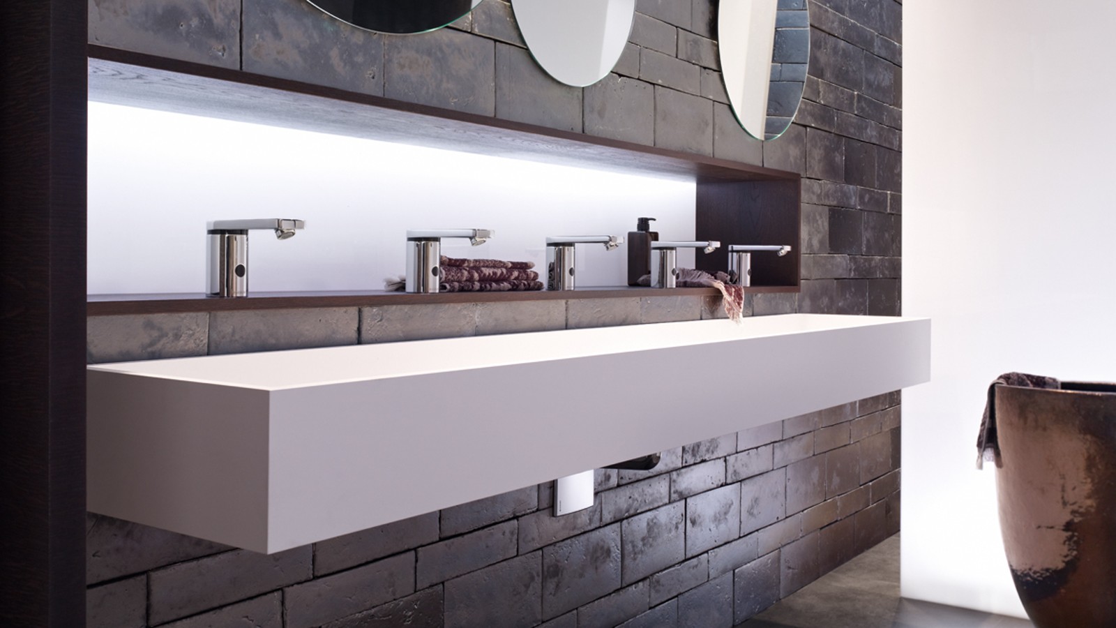 Barrierefreier Waschtisch von Geberit