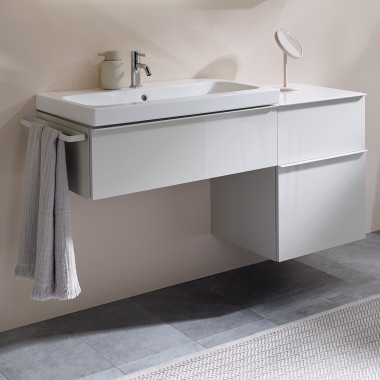 Geberit iCon Waschtischunterschrank weiss mit Griff Geberit iCon Waschtischunterschrank weiss mit Griff