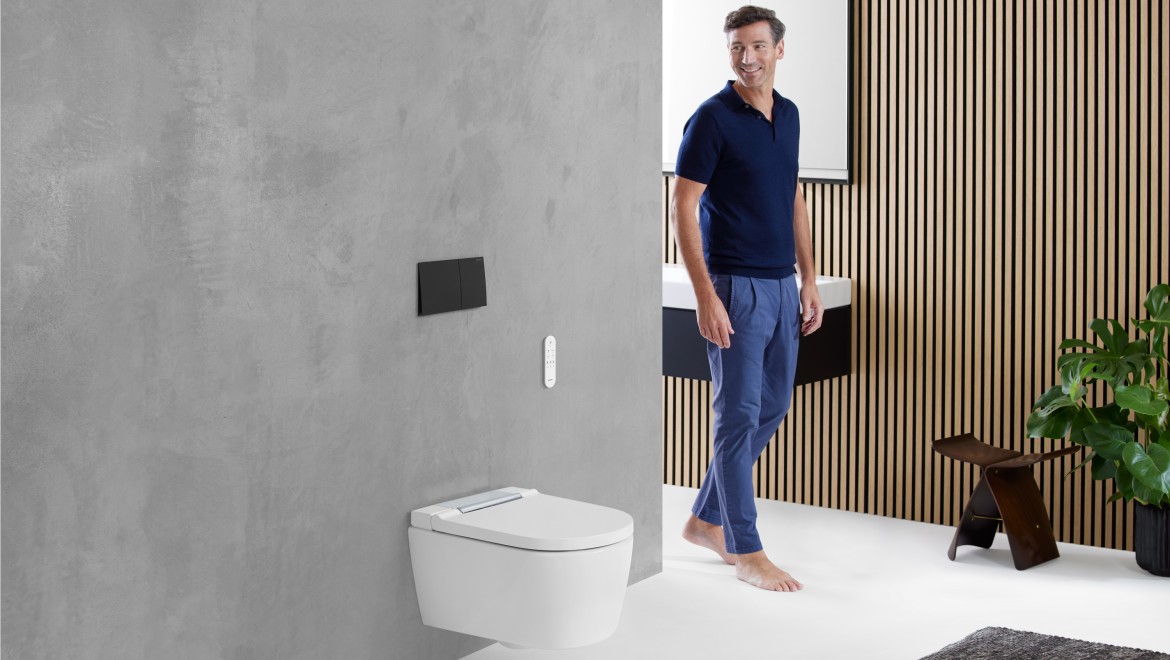 Dusch WC AquaClean Sela in Geberit Badezimmer Dusch WC AquaClean Sela in Geberit Badezimmer