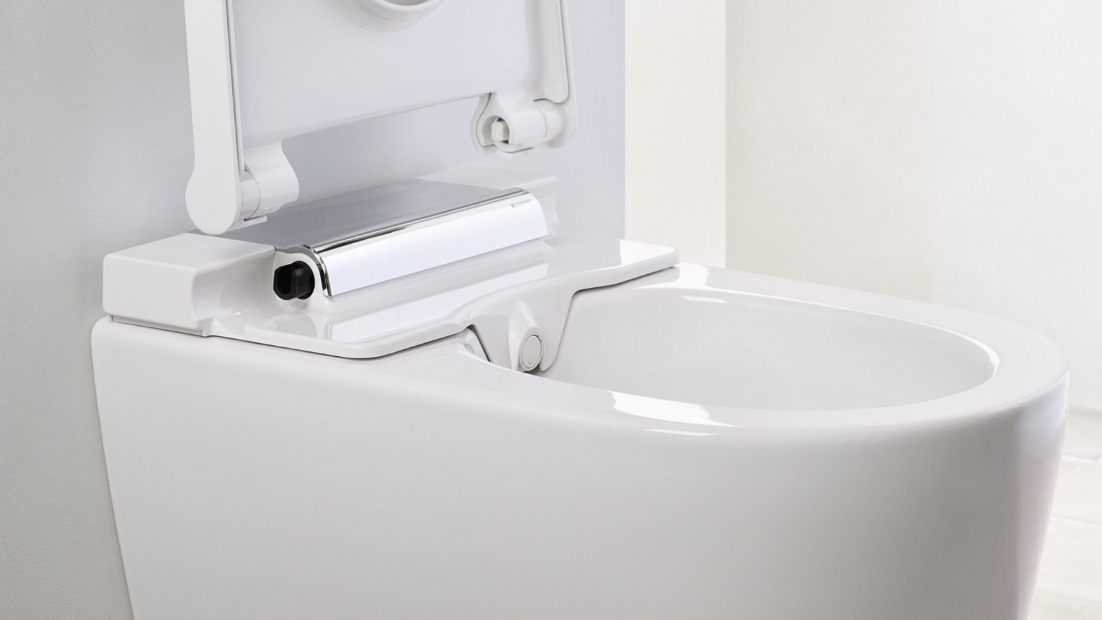 Einfache Reinigung: den WC-Sitz einfach abnehmen Einfache Reinigung: den WC-Sitz einfach abnehmen