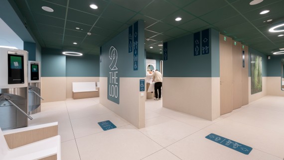 Typisches Design einer 2theloo-WC-Anlage Typisches Design einer 2theloo-WC-Anlage