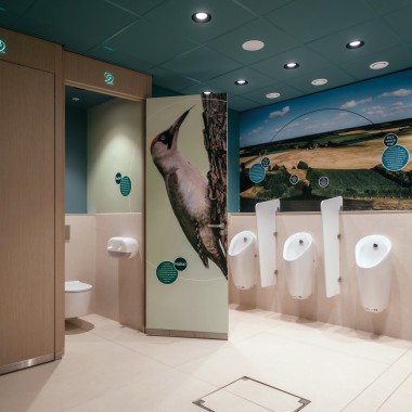 Geberit Preda Urinal mit automatischer Spülauslösung Geberit Preda Urinal mit automatischer Spülauslösung