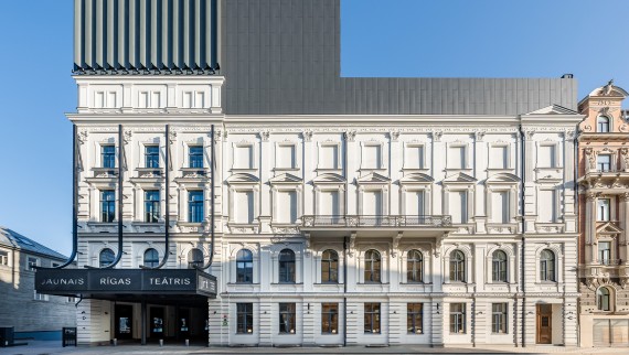 Vom maroden Altbau zum architektonischen Juwel: das New Riga Theatre (© Jānis Salmanis) Vom maroden Altbau zum architektonischen Juwel: das New Riga Theatre (© Jānis Salmanis)
