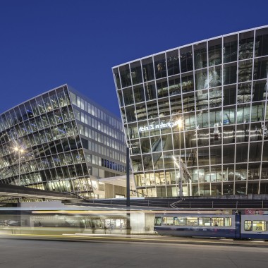 The Circle in Zürich bei Nacht (© Flughafen Zürich AG) The Circle in Zürich bei Nacht (© Flughafen Zürich AG)