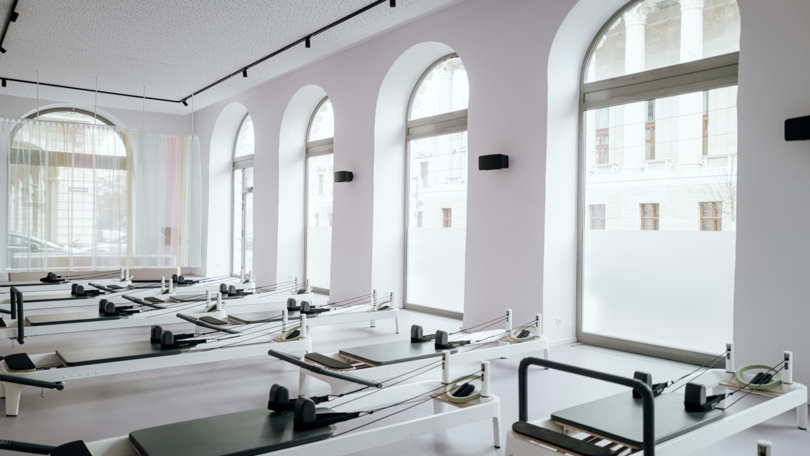 Mehr wie ein Designerloft: das Studio June wurde nach dem Lieblingsmonat Juni des Gründer-Trios benannt. (c) Niklas Stadler Mehr wie ein Designerloft: das Studio June wurde nach dem Lieblingsmonat Juni des Gründer-Trios benannt. (c) Niklas Stadler