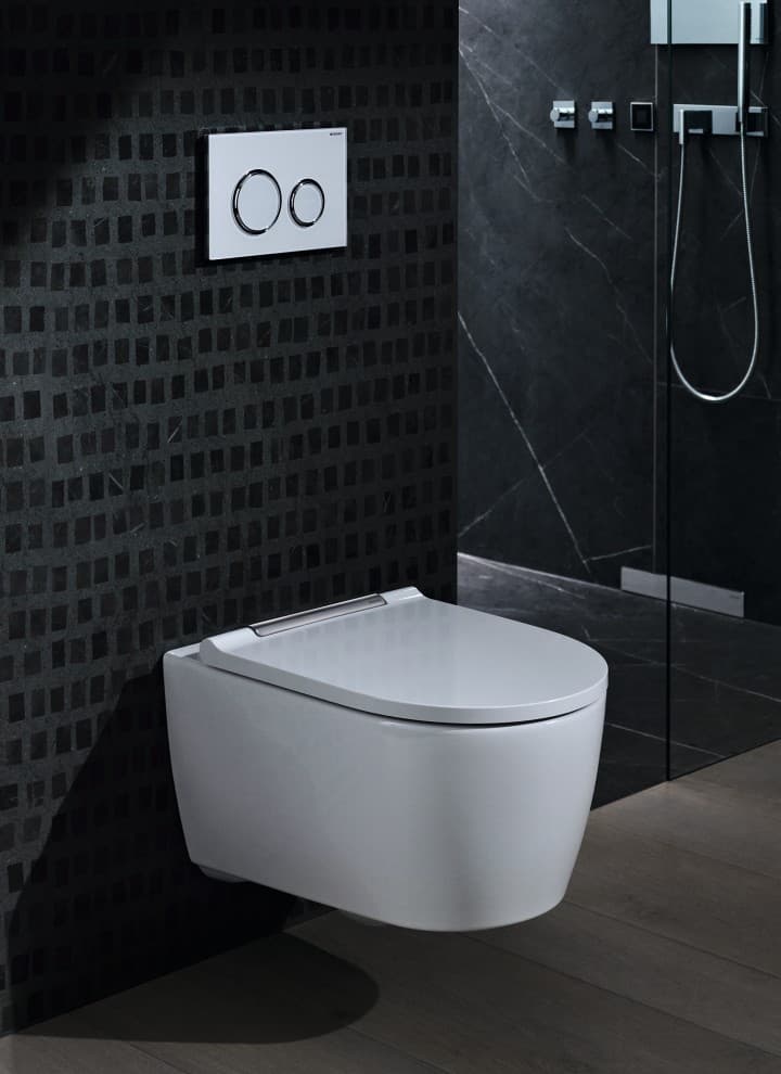 Schön sind sie ja, die WCs mit geschlossener Keramik, aber wer will sie schon gerne montieren, wenn sie dann nicht ordentlich „sitzen“? Die neue EFF Befestigung von Geberit schafft hier Abhilfe. Schön sind sie ja, die WCs mit geschlossener Keramik, aber wer will sie schon gerne montieren, wenn sie dann nicht ordentlich „sitzen“? Die neue EFF Befestigung von Geberit schafft hier Abhilfe.