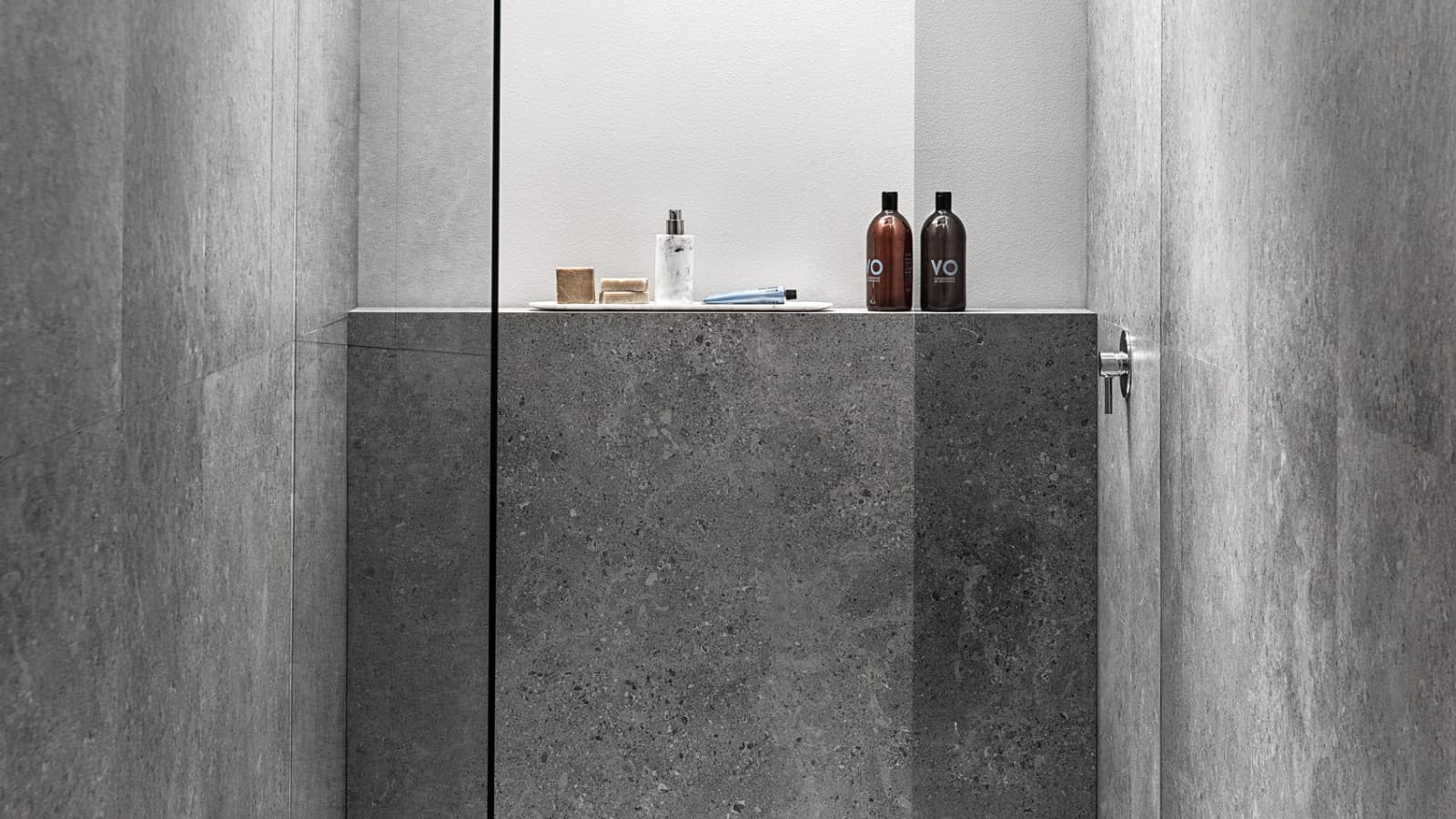 Geberit Sestra Duschfläche ebenerdig eingebaut Geberit Sestra Duschfläche ebenerdig eingebaut