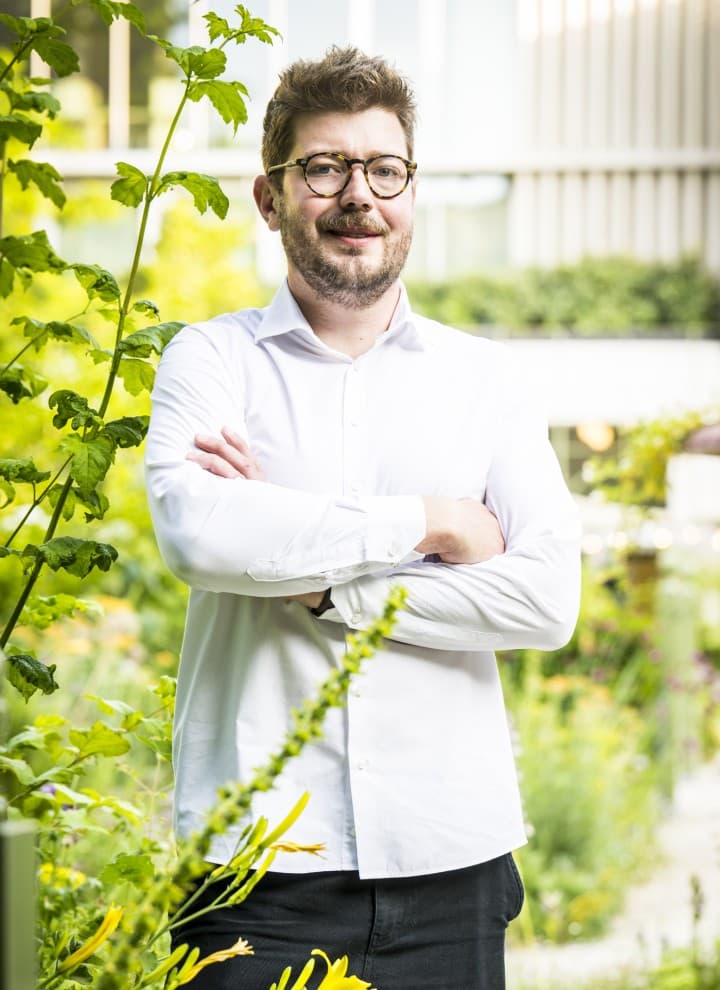 Architekt Jonas Vanbelle hat das neue Eingangsgebäude des Rubenshuis gestaltet (© Frederik Beyens) Architekt Jonas Vanbelle hat das neue Eingangsgebäude des Rubenshuis gestaltet (© Frederik Beyens)