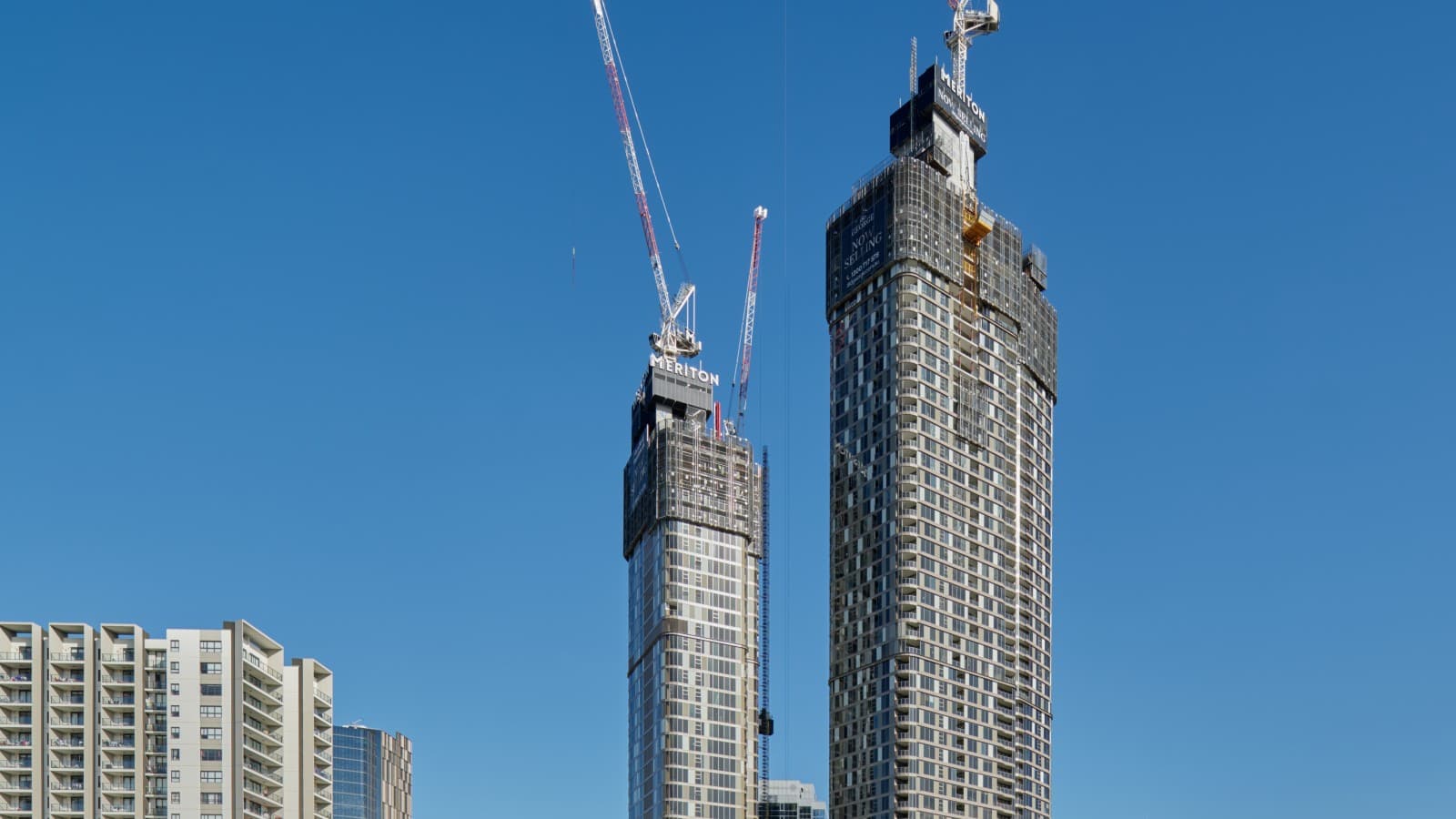 Die beiden 180 George Towers läuten die Verdichtung der Agglomeration von Sydney ein (© Michael Curwood & Adam Powell) Die beiden 180 George Towers läuten die Verdichtung der Agglomeration von Sydney ein (© Michael Curwood & Adam Powell)