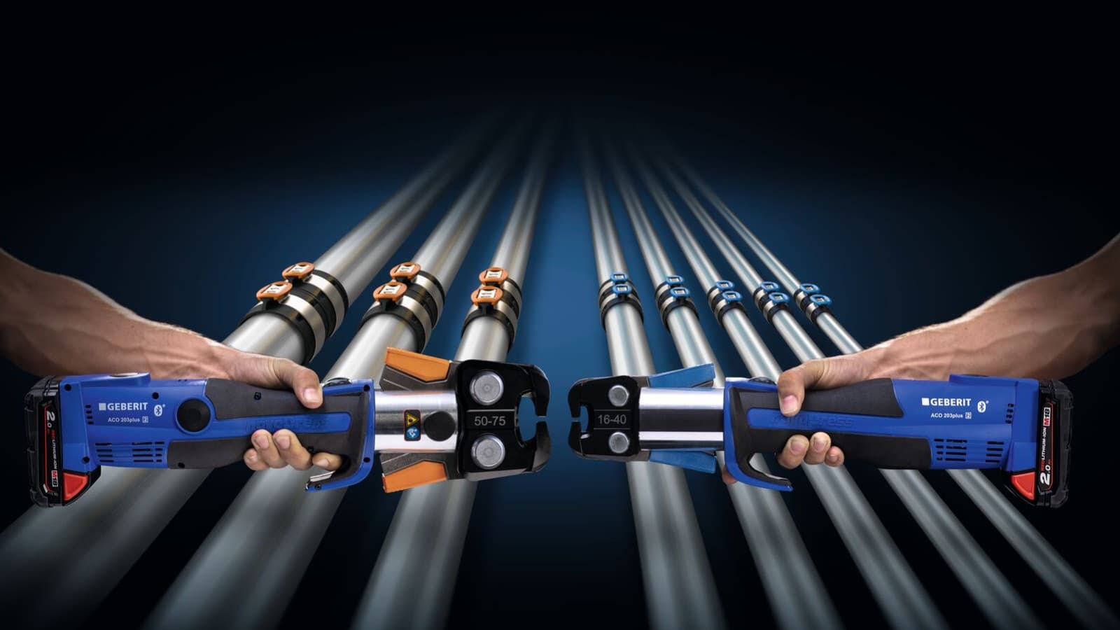 Die zwei Pressbacken in orange und blau machen eine Verwechslung sehr unwahrscheinlich. Die zwei Pressbacken in orange und blau machen eine Verwechslung sehr unwahrscheinlich.